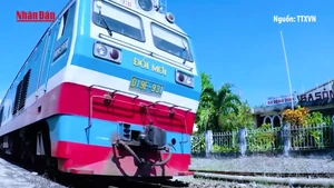 [Video] Linh hoạt giá vé, đường sắt hút khách dịp cao điểm hè