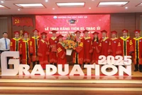 Trường đại học Thủy lợi đã vinh danh và trao bằng tốt nghiệp dành cho 8 tân tiến sĩ và 90 tân thạc sĩ.