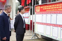 Chủ tịch Ủy ban nhân dân thành phố Đà Nẵng Phạm Đức Ấn đã đi kiểm tra thực tế công tác bầu cử tại phường Hòa Khánh.