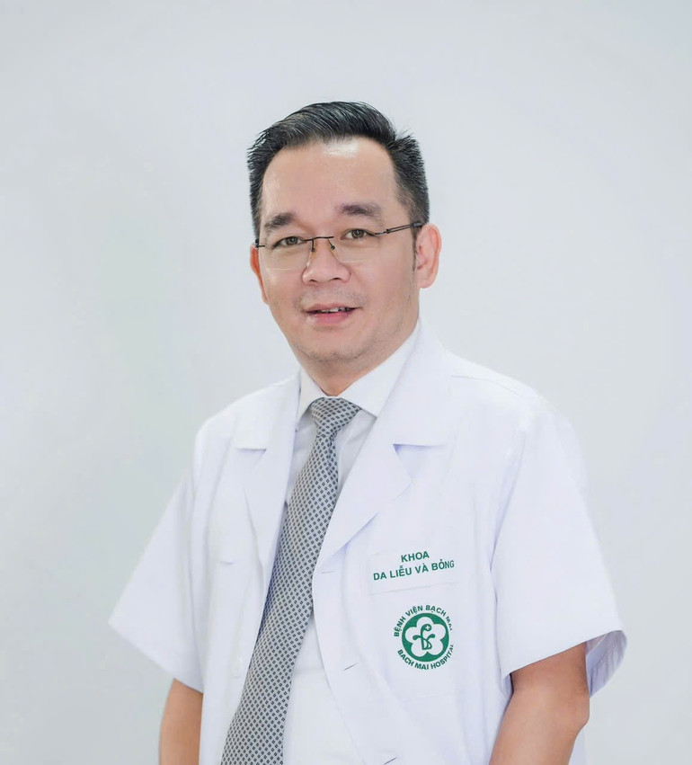 Thạc sĩ, bác sĩ chuyên khoa II Trần Thái Sơn – Phó Trưởng phòng Kế hoạch tổng hợp, Bệnh viện Bạch Mai. bs-son.jpg