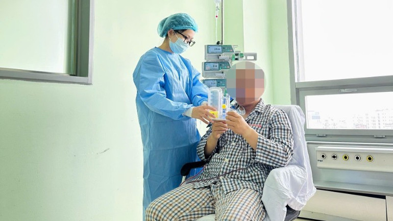 Sức khoẻ của bệnh nhân hồi phục ổn định. 60495fd6cdaa40f419bb-092925-131025-80-9839.jpg
