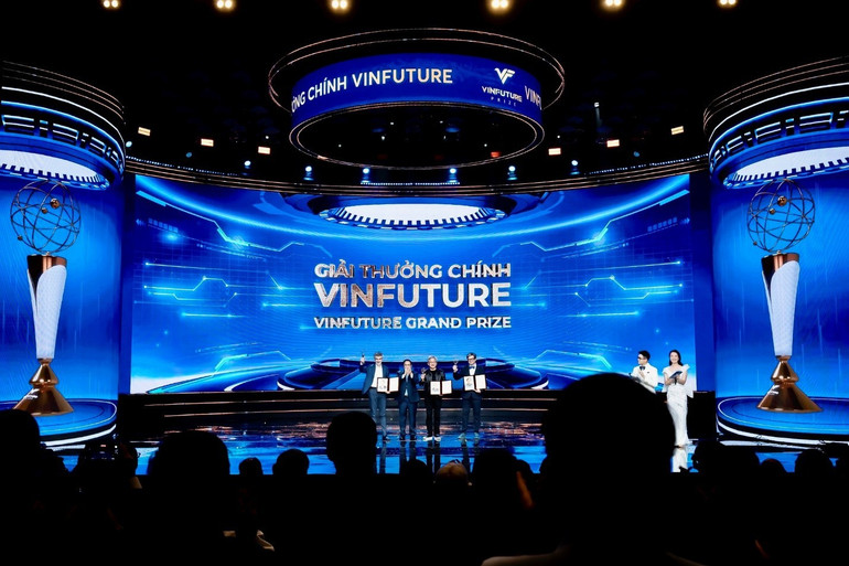 Hội đồng Giải thưởng VinFuture quy tụ nhiều nhà khoa học hàng đầu thế giới ở các lĩnh vực khác nhau, nhưng đều hướng tới cùng một mục đích: Vinh danh những công trình xứng đáng có tác động tích cực đến cuộc sống hàng triệu người. (Ảnh: VFP) gs5.jpg