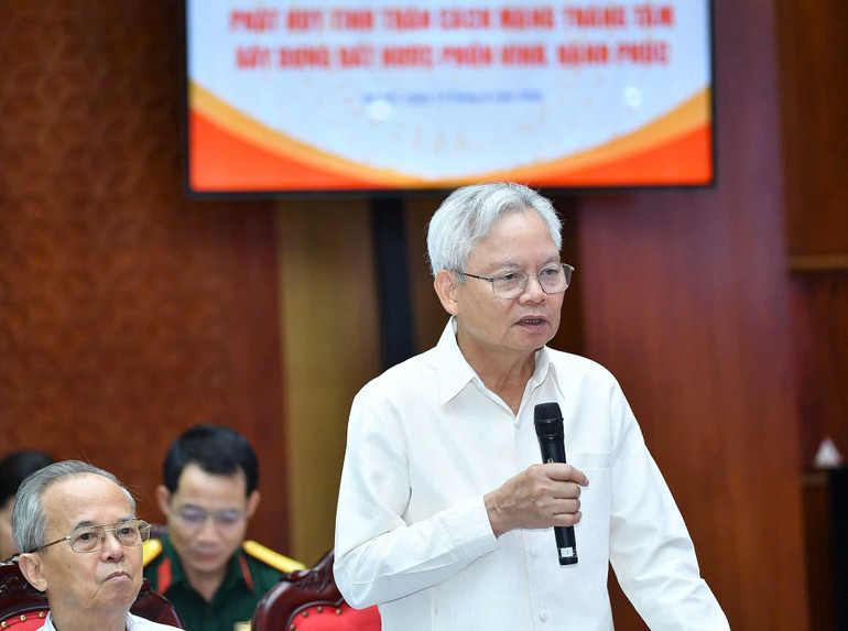 Giáo sư, Tiến sĩ Tạ Ngọc Tấn, nguyên Ủy viên Trung ương Đảng, nguyên Giám đốc Học viện Chính trị Quốc gia Hồ Chí Minh, Phó Chủ tịch Thường trực Hội đồng Lý luận Trung ương phát biểu tại tọa đàm. z6905112854130-75522108ac564314a1a737831364831d.jpg