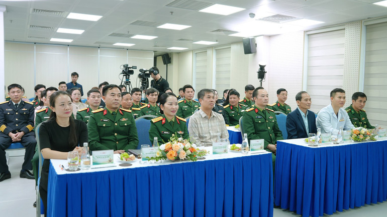 Gezinnen die kampen met onvruchtbaarheid wachten vol spanning op goed nieuws. dsc07255.jpg