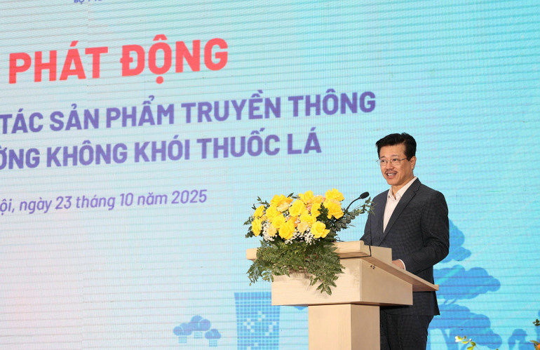 Nhà báo Vũ Mạnh Cường, Giám đốc Trung tâm Truyền thông-Giáo dục sức khỏe Trung ương, đồng Trưởng Ban Tổ chức cuộc thi, Trưởng Ban Giám khảo cuộc thi phát biểu. z7146517412969-b007108da8f916ea6524cc06195a9ac4.jpg