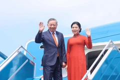 Lễ tiễn Tổng Bí thư Tô Lâm và Phu nhân tại sân bay quốc tế Nội Bài. (Ảnh: Thống Nhất/TTXVN) 