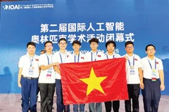 Các học sinh đoạt giải tại Olympic Trí tuệ nhân tạo quốc tế năm 2025.
