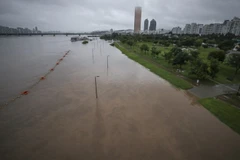 Một công viên ở Seoul, Hàn Quốc bị ngập sau mưa lớn. (Ảnh minh họa: THX)