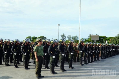 Lễ ra quân diễn ra trong không khí trang nghiêm.