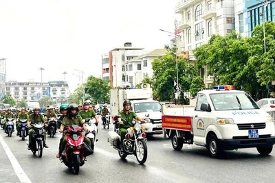 Lực lượng Công an Quảng Ninh ra quân thực hiện đợt cao điểm trấn áp các loại tội phạm, bảo đảm an ninh chính trị, trật tự an toàn xã hội.