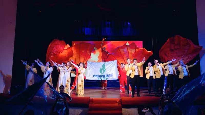 Các tiết mục đặc sắc của 7 đội thi đã để lại dấu ấn sâu sắc trong lòng khán giả bởi sự sáng tạo, nhiệt huyết và thông điệp nhân văn sâu sắc.