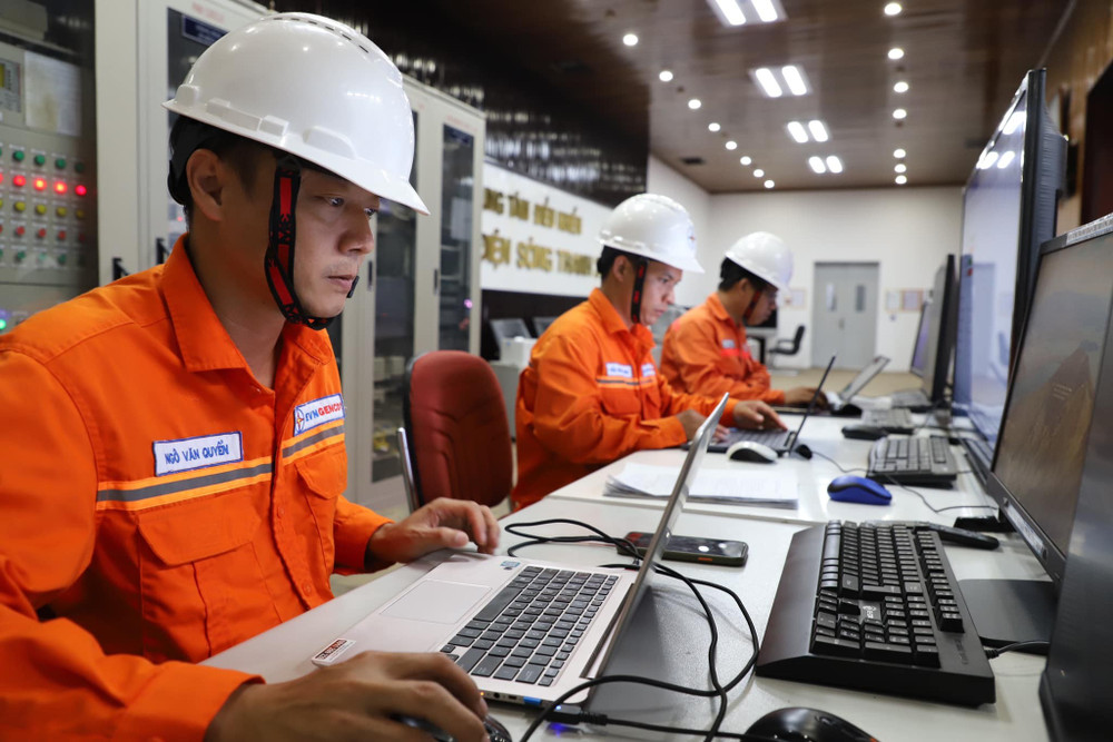 Bảo đảm vận hành tại nhà máy thủy điện Sông Tranh. bai-2-bao-dam-van-hanh-tai-nha-may-thuy-dien-song-tranh.jpg