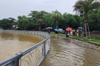 Các hồ Tả Trạch, Hương Điền, Bình điền đều tăng lưu lượng từ cuối giờ chiều nay (16/10). Với lưu lượng này, mực nước trên các sông Hương, bồ có khả năng vượt mức báo động 1. (Ảnh minh họa) 