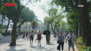 [Video] Hà Nội lập kỷ lục mới về đón khách du lịch