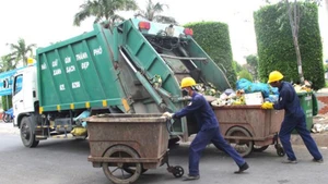 [Video] Bộ Nông nghiệp và Môi trường đốc thúc các địa phương sớm "cân rác tính tiền"