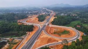 [Video] Điều chỉnh chủ trương đầu tư dự án cao tốc Tuyên Quang-Hà Giang