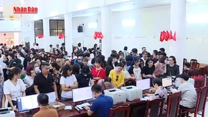 [Video] Hà Nội tổ chức xét tuyển bổ sung vào lớp 10 công lập từ 17/7