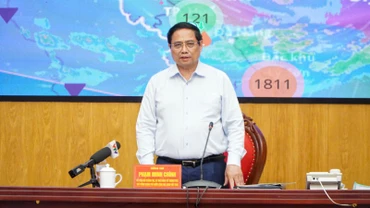 Thủ tướng Phạm Minh Chính phát biểu chỉ đạo tại Sở Chỉ huy tiền phương.