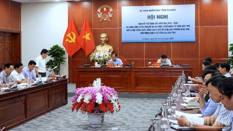 Hội nghị quán triệt và triển khai thực hiện 2 đề án trọng điểm về giáo dục ở Cà Mau vào sáng 24/9.