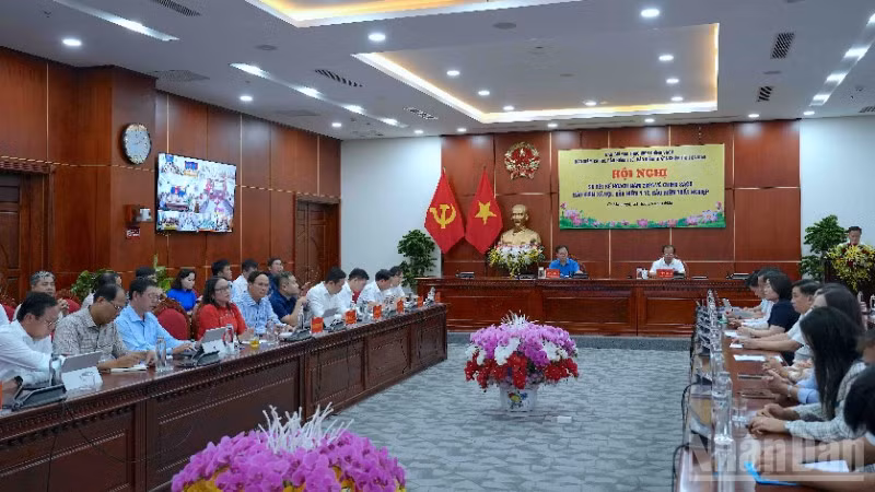 Quang cảnh hội nghị vào chiều 21/5 tại Cà Mau.