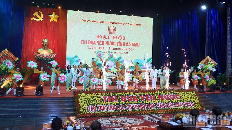 Văn nghệ chào mừng Đại hội Thi đua yêu nước tỉnh Cà Mau lần thứ I, giai đoạn 2025-2030.