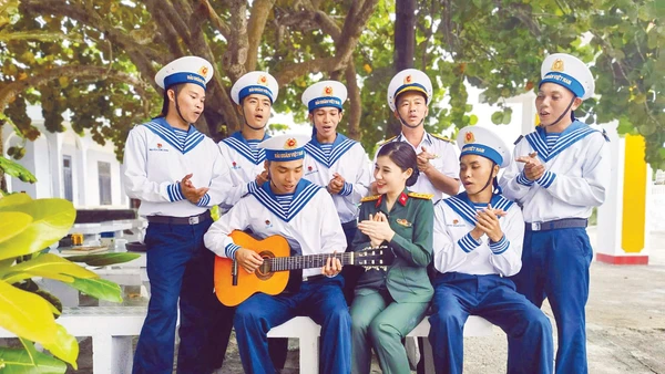 Sinh hoạt văn hóa tinh thần của các chiến sĩ đảo Song Tử Tây, đặc khu Trường Sa. (Ảnh: THẾ ĐẠI)