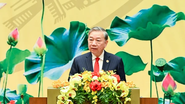 Tổng Bí thư Tô Lâm phát biểu chỉ đạo tại Lễ kỷ niệm. (Ảnh: DUY LINH)