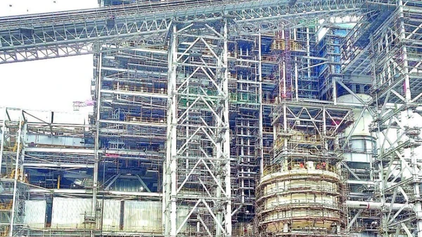 Một hạng mục của nhà máy với hàng nghìn thiết bị, cấu kiện.