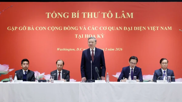 Tổng Bí thư Tô Lâm phát biểu tại buổi gặp gỡ bà con cộng đồng và các cơ quan đại diện Việt Nam tại Hoa Kỳ. (Ảnh: Thống Nhất/TTXVN)