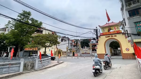 Không gian văn hóa làng trong đời sống đương đại. (Ảnh: NGỌC LIÊN)
