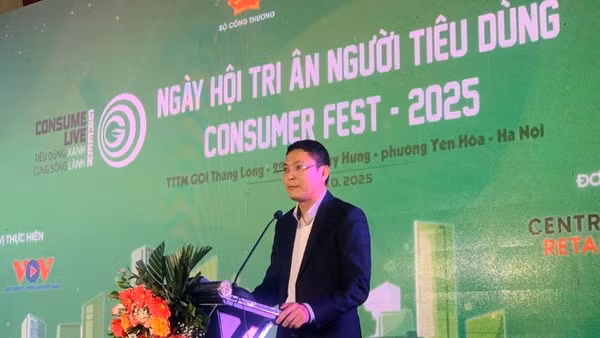 Ông Trịnh Anh Tuấn - Chủ tịch Ủy ban Cạnh tranh quốc gia, Bộ Công thương phát biểu tại sự kiện.