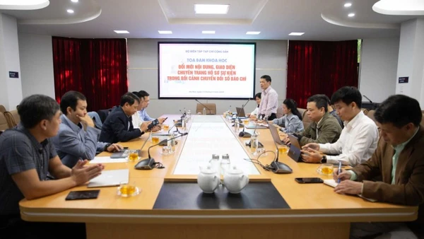 Quang cảnh Tọa đàm “Đổi mới nội dung, giao diện chuyên trang Hồ sơ sự kiện trong bối cảnh chuyển đổi số”. (Ảnh: T.H)