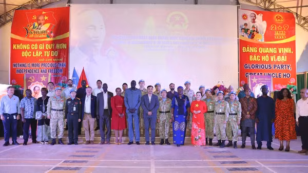 Lễ kỷ niệm 80 năm Quốc khánh nước Cộng hòa xã hội chủ nghĩa Việt Nam tại Phái bộ Gìn giữ hòa bình Liên hợp quốc ở Abyei có sự tham dự của nhiều bạn bè quốc tế. 