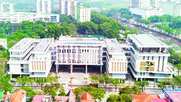 Trường trung học phổ thông Đỗ Mười (phường Yên Sở, Hà Nội) bắt đầu tuyển sinh từ năm học 2025-2026.