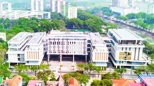 Trường trung học phổ thông Đỗ Mười (phường Yên Sở, Hà Nội) bắt đầu tuyển sinh từ năm học 2025-2026.