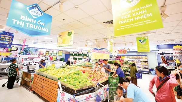 Hệ thống bán lẻ thuộc Saigon Co.op triển khai nhiều chương trình giảm giá, khuyến mãi dành cho người tiêu dùng.