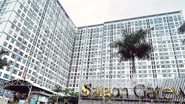 Chủ đầu tư dự án Saigon Gateway từng vướng nhiều vấn đề tranh chấp về quỹ bảo trì và tiến độ cấp sổ hồng với cư dân. 