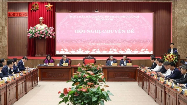 Hội nghị chuyên đề của Ban Chấp hành Đảng bộ thành phố Hà Nội sáng 13/12. (Ảnh: Viết Thành)