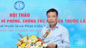 Ông Đặng Khắc Lợi, Phó Cục trưởng Cục Báo chí (Bộ Văn hóa, Thể thao và Du lịch), phát biểu tại hội thảo.