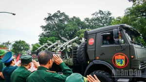 Cận cảnh giàn khí tài hiện đại tham gia tổng duyệt. Ảnh: THÀNH ĐẠT