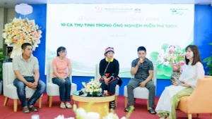 Các gia đình hiếm muộn được hỗ trợ làm IVF miễn phí chia sẻ về hoàn cảnh gia đình. 