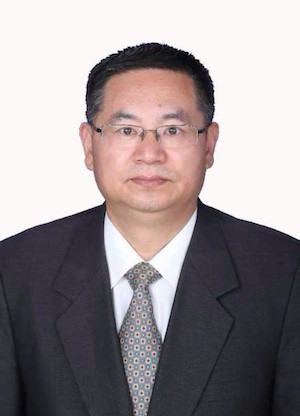 Giáo sư, Tiến sĩ Thành Hán Bình thuộc Trường đại học Công nghiệp Chiết Giang, Trung Quốc. Giáo sư, Tiến sĩ Thành Hán Bình thuộc Trường đại học Công nghiệp Chiết Giang, Trung Quốc.