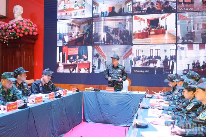 Bát Xát là địa phương đầu tiên tại tỉnh Lào Cai áp dụng mô hình “Thôn số” vào diễn tập phòng, chống thiên tai. (Ảnh: CÔNG HẢI)