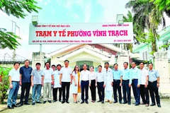 Đoàn công tác của Tỉnh ủy Cà Mau vừa đi kiểm tra, khảo sát một số trạm y tế cơ sở, trong đó có phường Vĩnh Trạch.