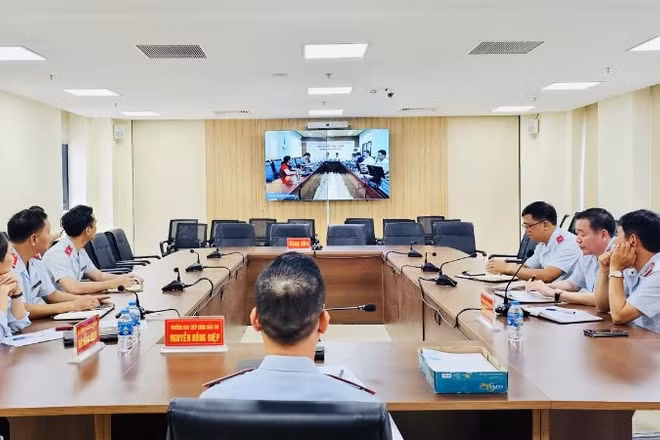 Quang cảnh một buổi tiếp công dân trực tuyến từ điểm cầu Trụ sở Tiếp công dân Trung ương. (Ảnh: TH)