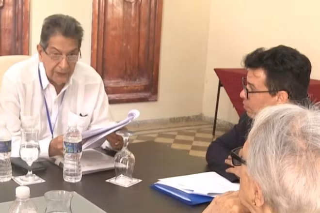 Ông Fredesman Turro Gonzalez phát biểu tại một hội thảo về quan hệ Cuba-Việt Nam. (Ảnh: TTXVN)