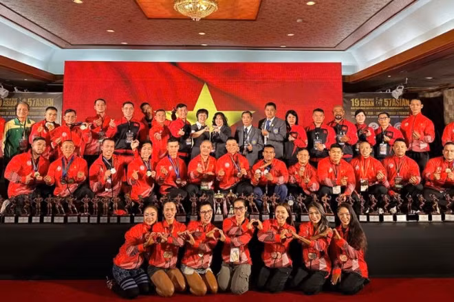Đội tuyển thể hình Việt Nam tiếp tục đầu tư nâng chuẩn chuyên môn để khẳng định vị thế hàng đầu tại giải vô địch thế giới.