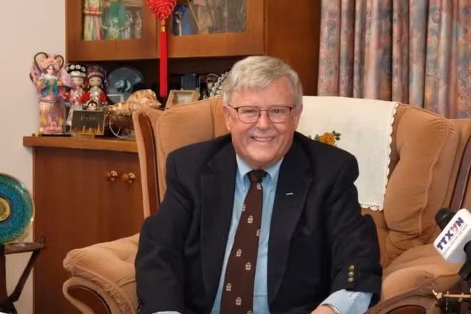 Giáo sư Carl Thayer, thuộc Học viện Quốc phòng Australia, Đại học New South Wales. (Ảnh: TTXVN)