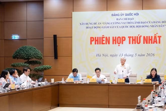 Ban Chỉ đạo Xây dựng Đề án “Tăng cường vai trò lãnh đạo của Đảng đối với hoạt động giám sát của Quốc hội, Hội đồng nhân dân” tổ chức Phiên họp thứ nhất. (Nguồn: Quochoi.vn)