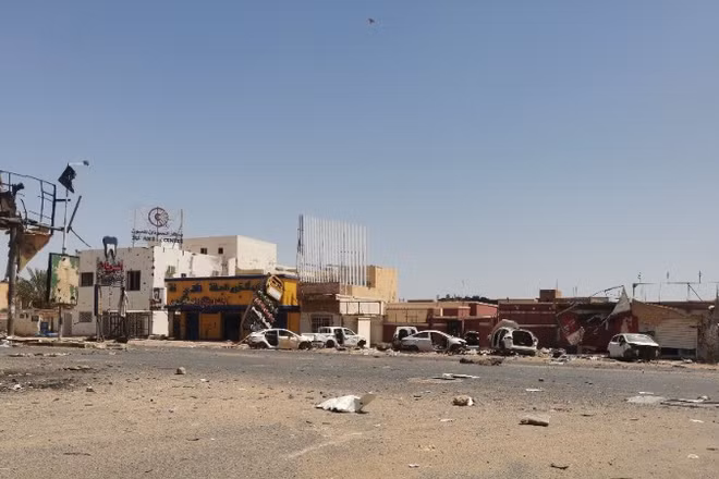 Hiện trường vụ tấn công tại một khu chợ ở Omdurman, Sudan. (Ảnh: THX/TTXVN)